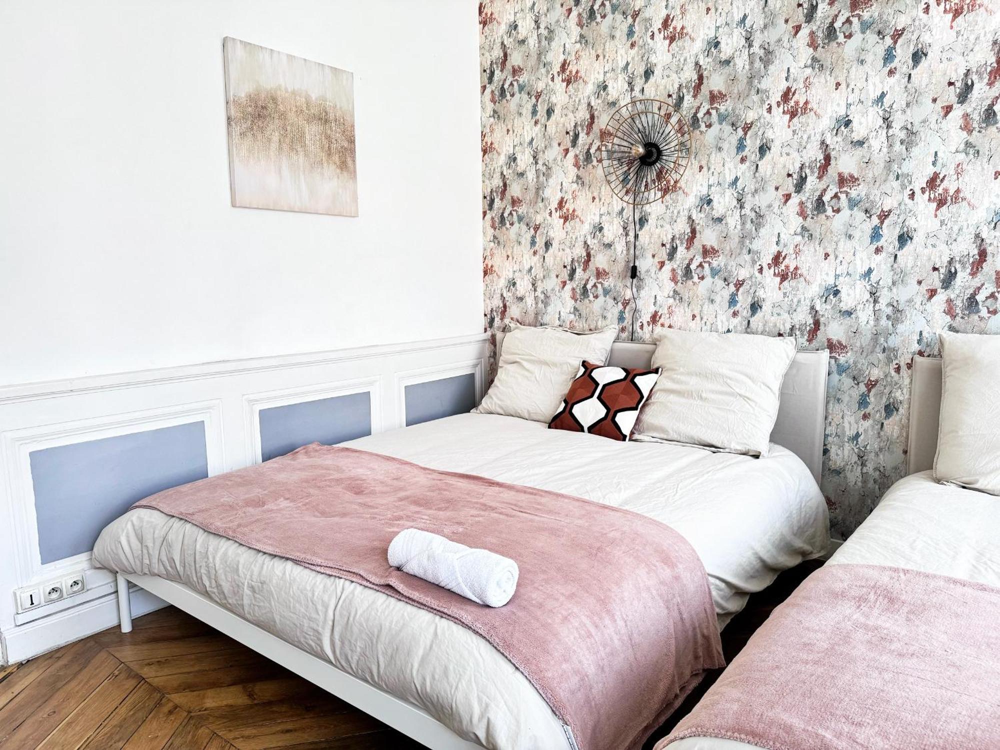 Suite Merengue Oullins Luaran gambar